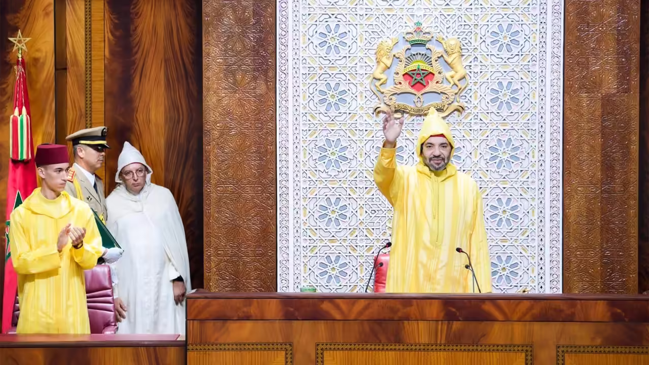 جلالة الملك محمد السادس يفتتح غدا الدورة الخريفية للبرلمان