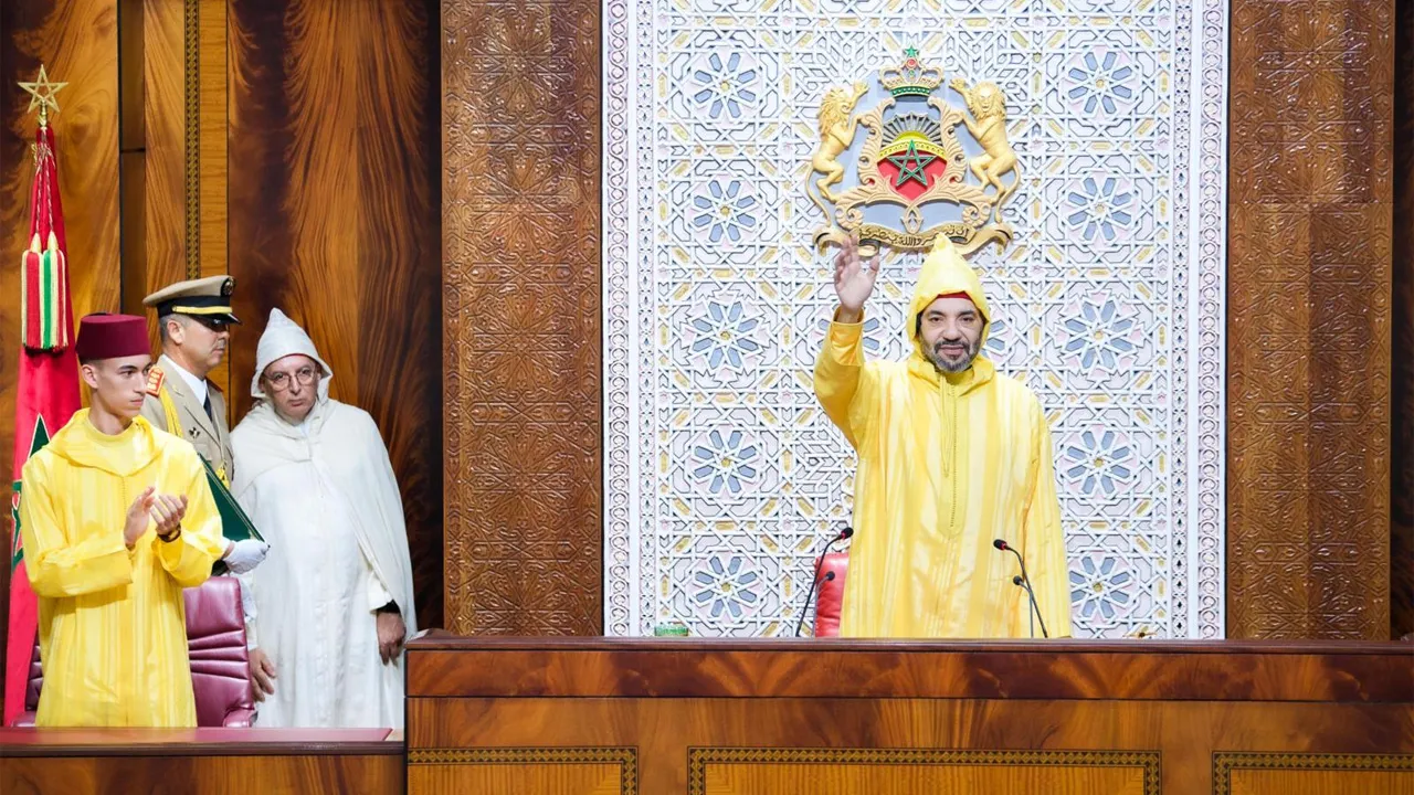 جلالة الملك محمد السادس يفتتح غدا الدورة الخريفية للبرلمان