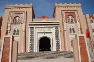 الحبس النافذ لـ“مشعوذ” إبتزّ نساء بصورهن في تينغير