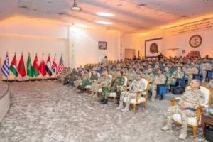 ويشهد هذا التمرين، الذي يُنظم بمشاركة قوات من دول شقيقة وصديقة، حضور كبار القادة والمسؤولين العسكريين، ويهدف إلى تعزيز التعاون وتبادل الخبرات بين الدول المشاركة، مع التركيز على تطوير القدرات التكتيكية والرفع من جاهزية القوات الجوية في مختلف المجالات.