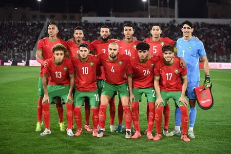 ووفق التصنيف الجديد الذي أعلن عن الاتحاد الدولي لكرة القدم، يوم الخميس، ظل “أسود” الأطلس، يتربعون على عرش القارة الإفريقية على المستوى الإفريقي، متبوعا بالمنتخب السنغالي (17 عالميا)، ويليه مصر (33)، ثالثا والجزائر (37) رابعا.