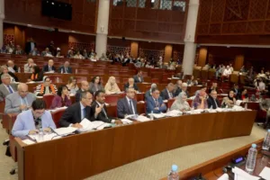 بعد جلسة ماراطونية.. لجنة القطاعات الإجتماعية تمرر "قانون الإضراب"