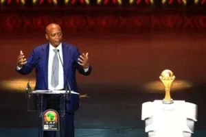 المغرب يحتضن كأس أمم أفريقيا لكرة القدم لأقل من 17 سنة في عامي 2025 و 2026 / إذاعة درعة تافيلالت الجهوية وأعلن الكاف، خلال اجتماع مكتبه التنفيذي في مراكش بالمغرب، برئاسة باتريس موتسيبي، منح المغرب استضافة كأس أمم إفريقيا تحت 17 عاما في 2025 و2026،