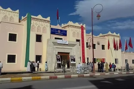 جماعة تنغير تدعو إلى تقديم ملاحظات حول “صفقات” عمومية