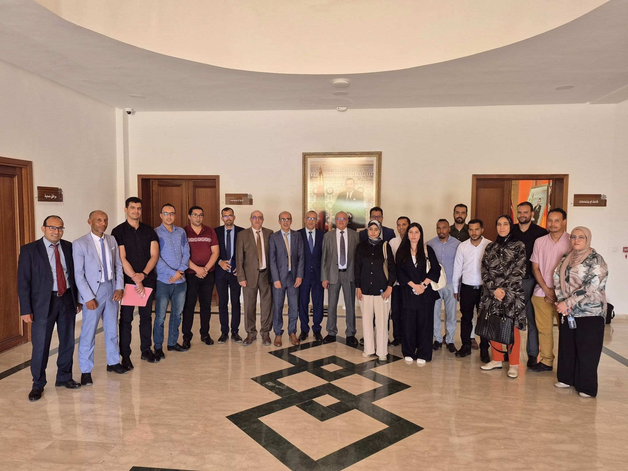 أهرو أبرو يستقبل موظفي الجهة الجدد