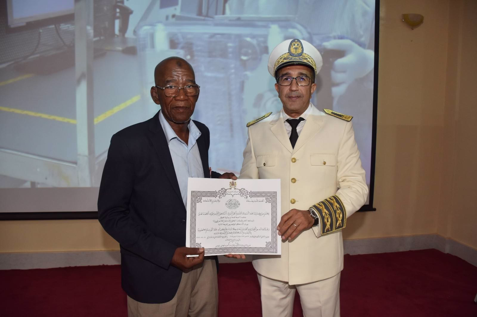 عامل إقليم زاكورة يترأس حفل الإنصات للخطاب الملكي بمناسبة عيد العرش المجيد