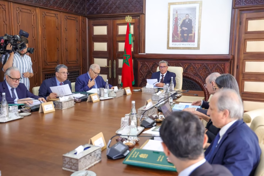 إجتماع مجلس الحكومة لمناقشة تنفيذ قانون المالية وبرمجة 2026-2028