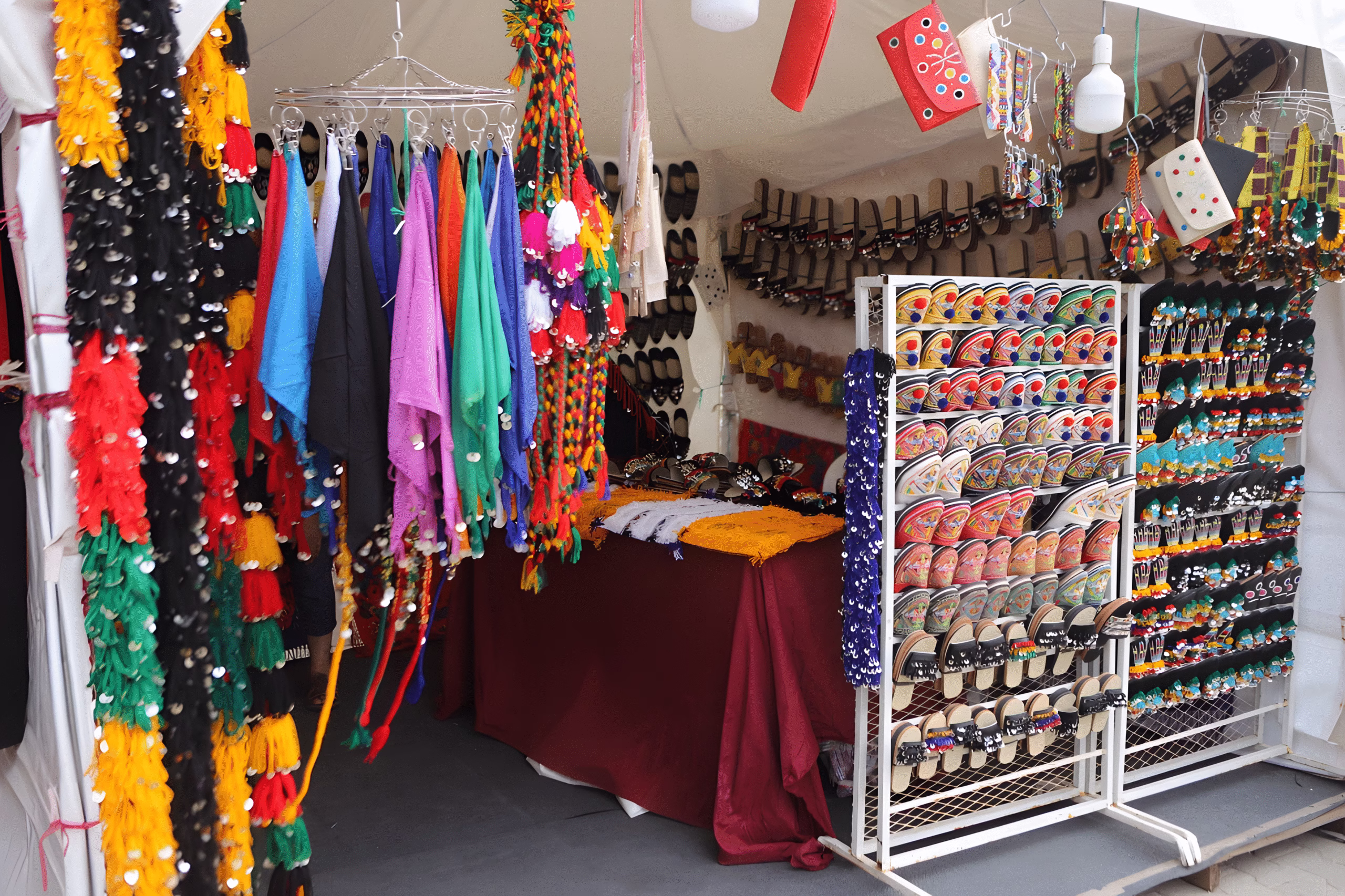 جماعة أمرزكان بورزازات تحتضن النسخة الثانية من معرض “تغرمين نامرزكان” للصناعة التقليدية