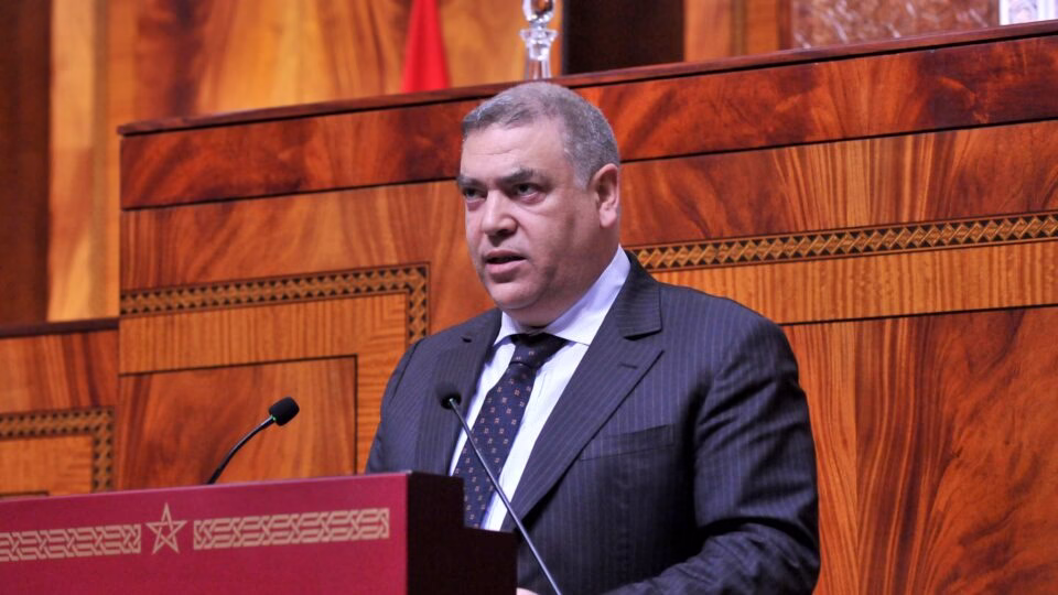 وزارة الداخلية تمنع الإستغلال الإنتخابي في منح دعم الجمعيات