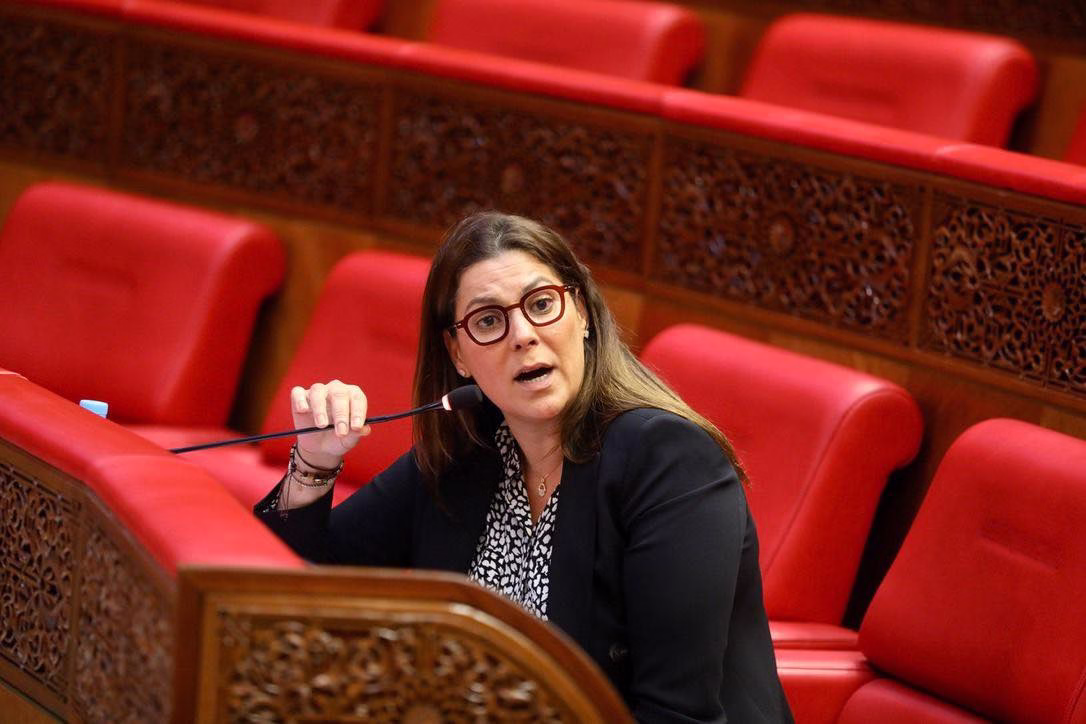 المنصوري: إعمار الحوز له خصوصيته ولا يقارن ببناء الملاعب.. وتأخر إسكان 4 آلاف أسرة له أسبابه الموضوعية