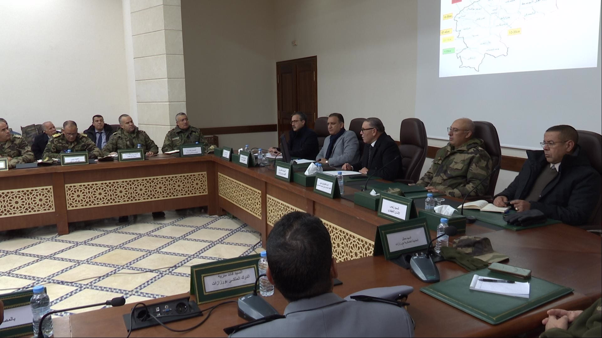 عامل إقليم ورزازات يشدد على التعبئة الشاملة والجاهزية لمواجهة تداعيات التقلبات الجوية خلال شتاء 2025-2026