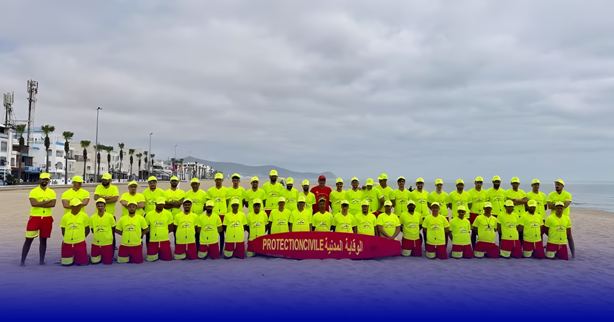 بخطوات استباقية.. الوقاية المدنية تجهز منقذي الشواطئ