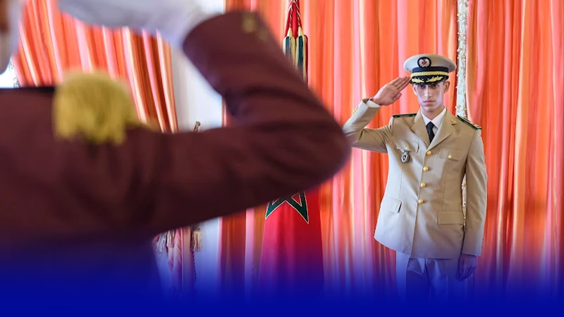 ولي العهد الأمير مولاي الحسن يتسلم برقية ولاء من القوات المسلحة