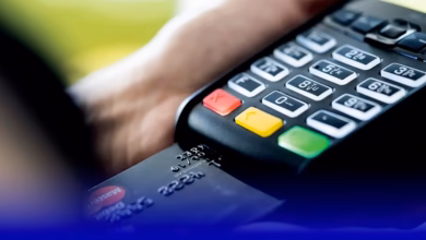 البطاقة البنكية